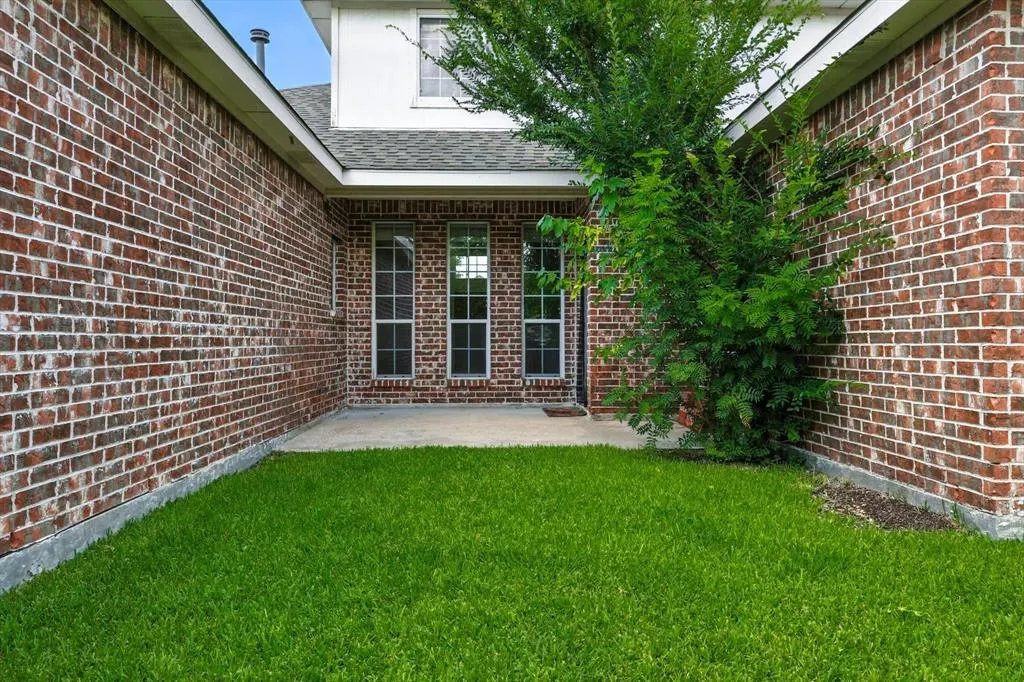 1405 Kingsley Drive