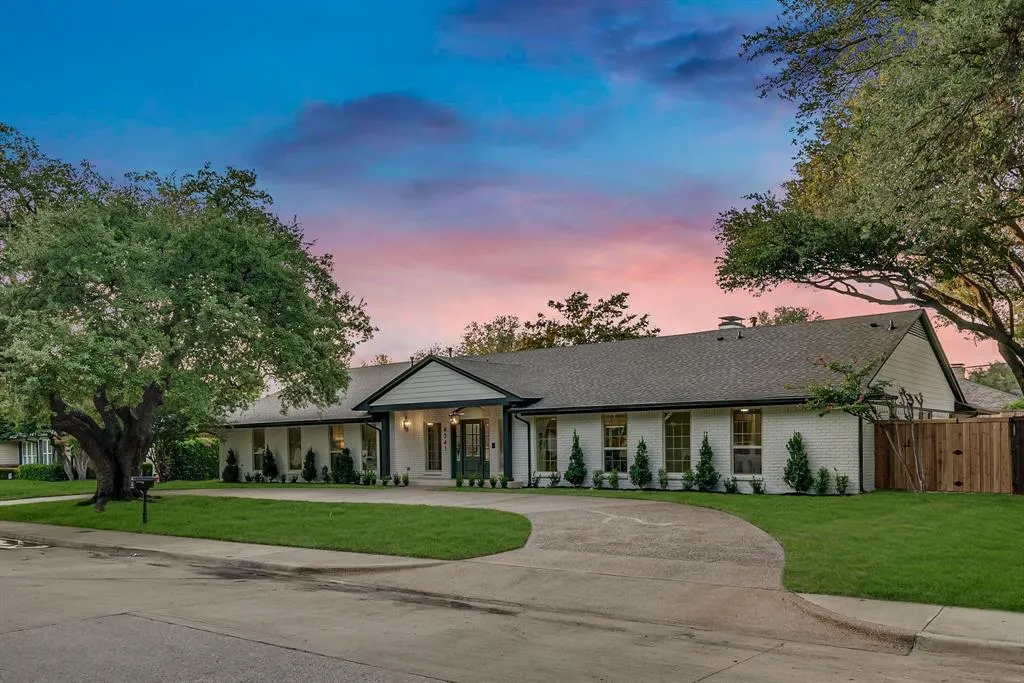 4341 Willow Lane