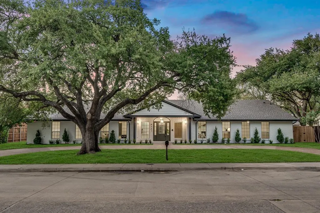 4341 Willow Lane