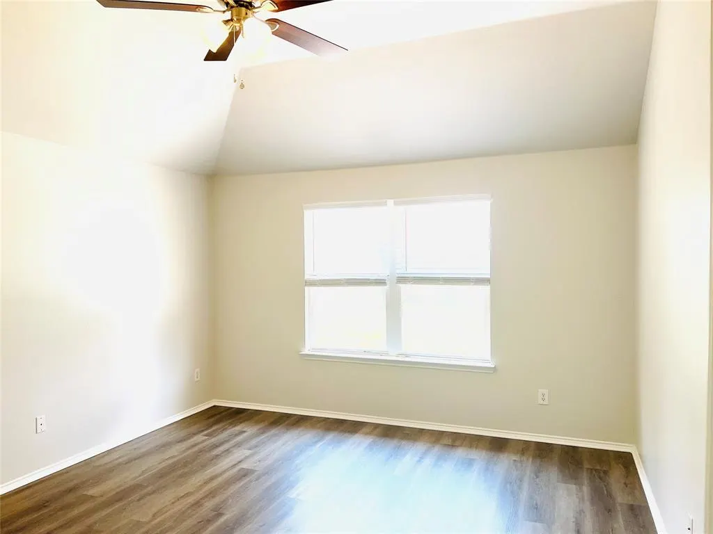 9309 Norfolk Lane