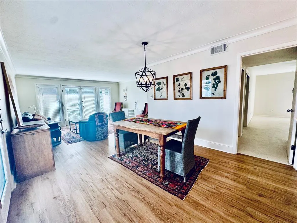 5907 E University Boulevard, #201