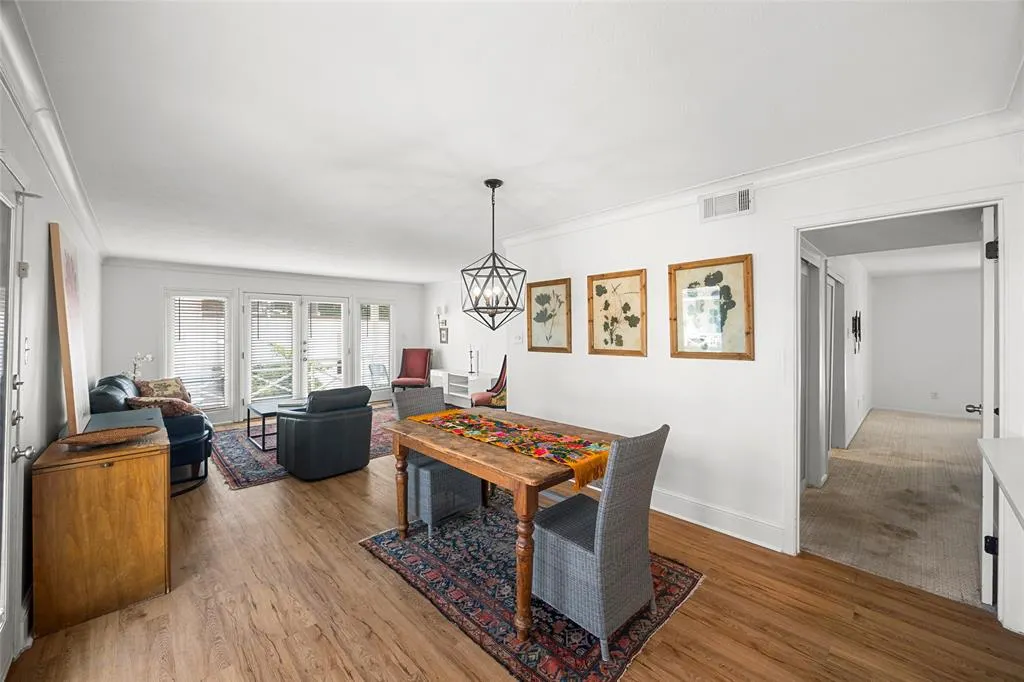 5907 E University Boulevard, #201