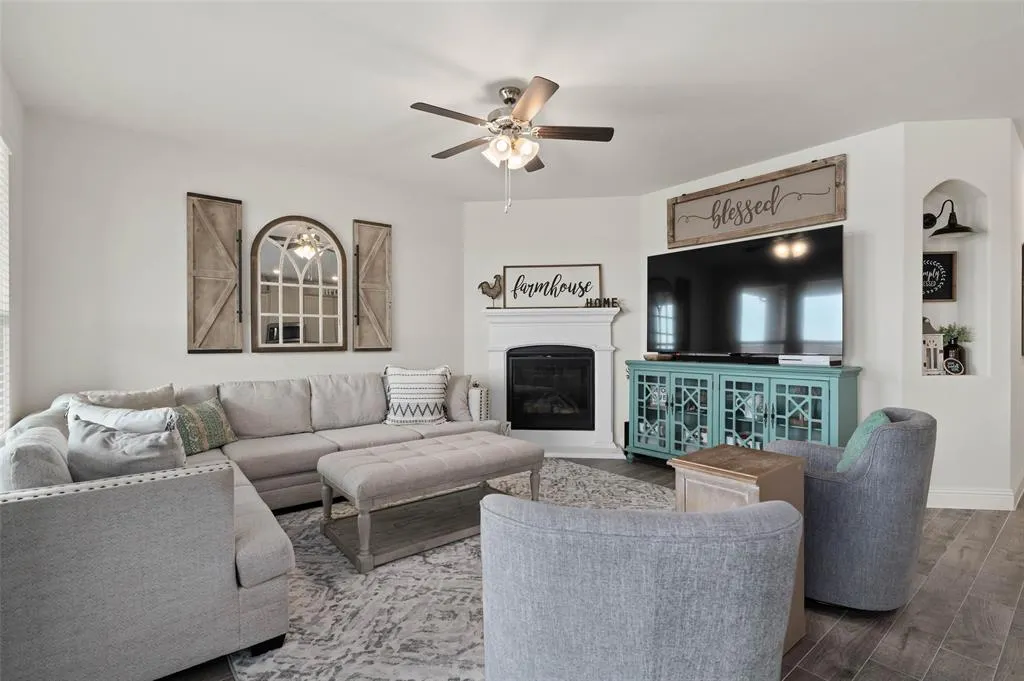 10917 Canyon Mine Drive