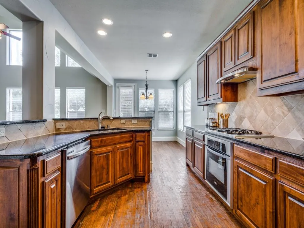 832 Hidden Springs Court