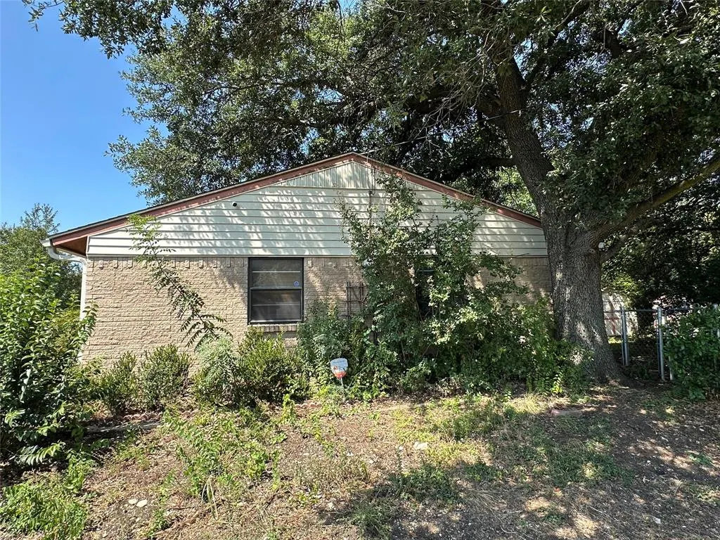 1623 Western Park Court