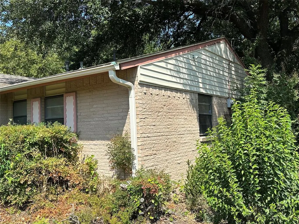 1623 Western Park Court