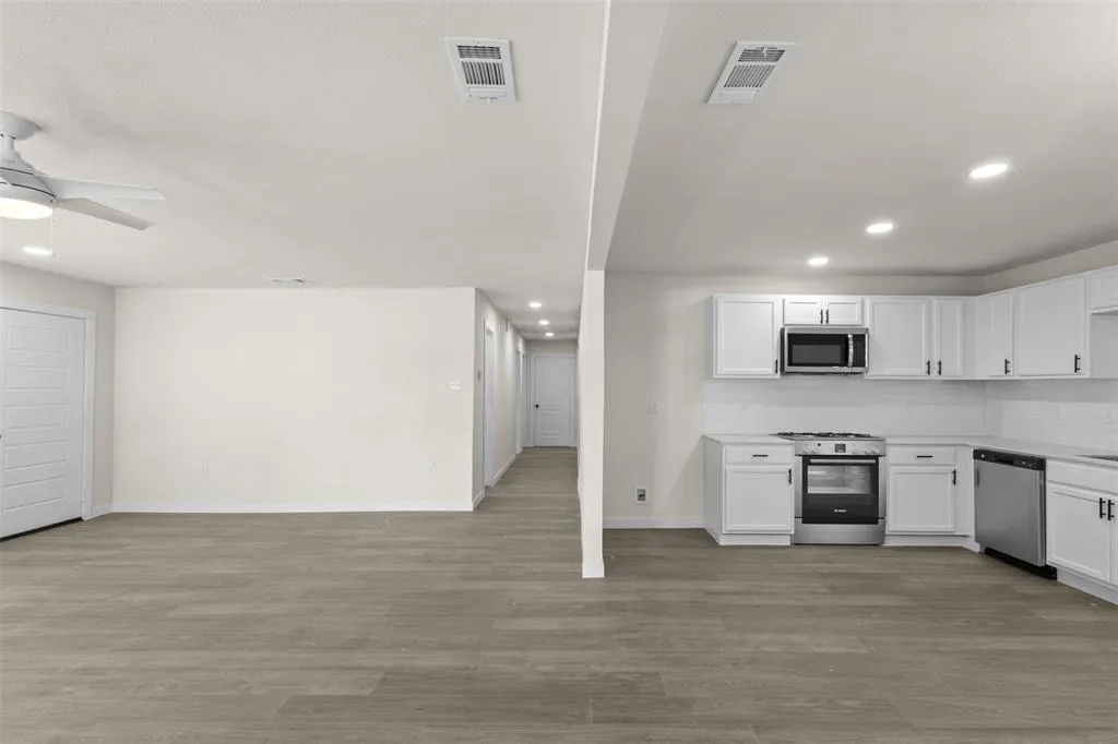 2627 Seevers Avenue