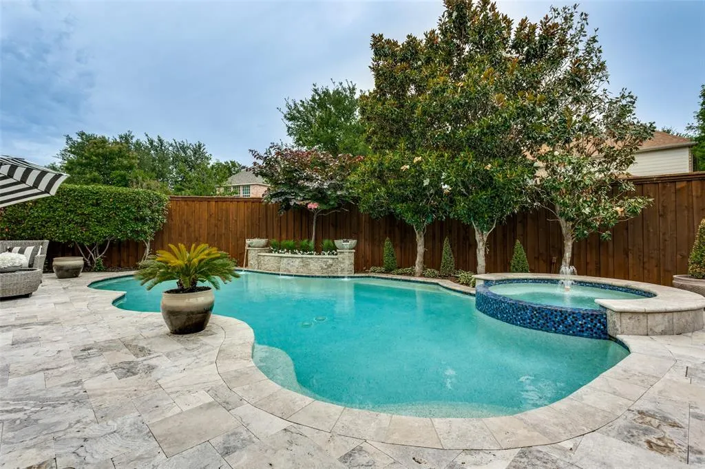 1641 Crockett Drive