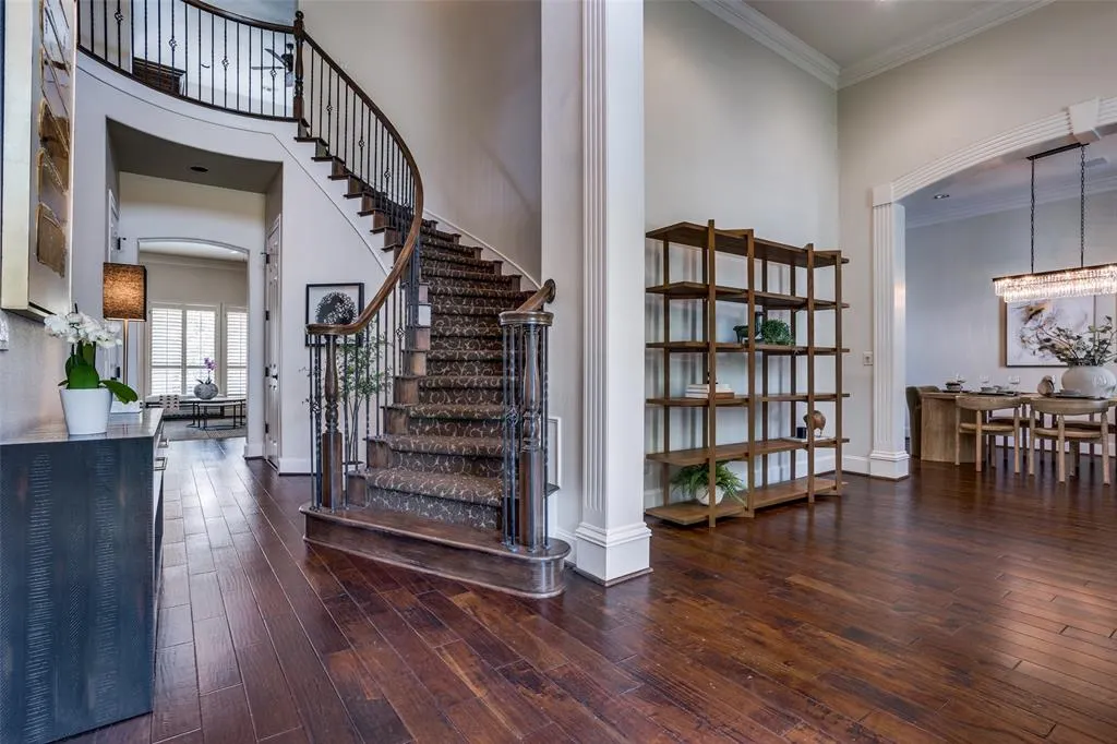 1641 Crockett Drive