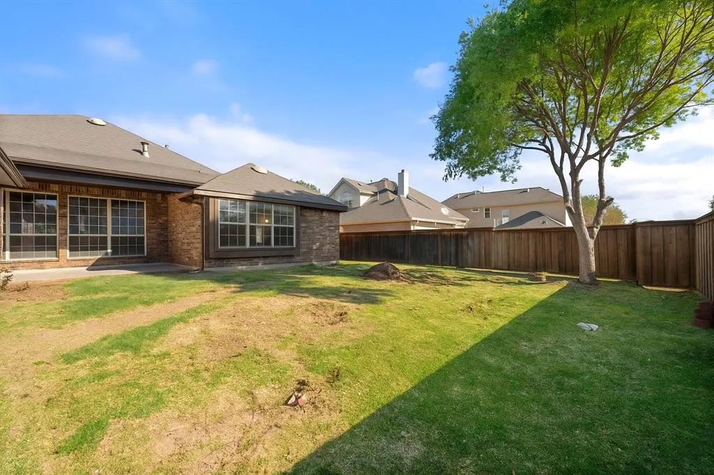 4136 Greenfield Drive