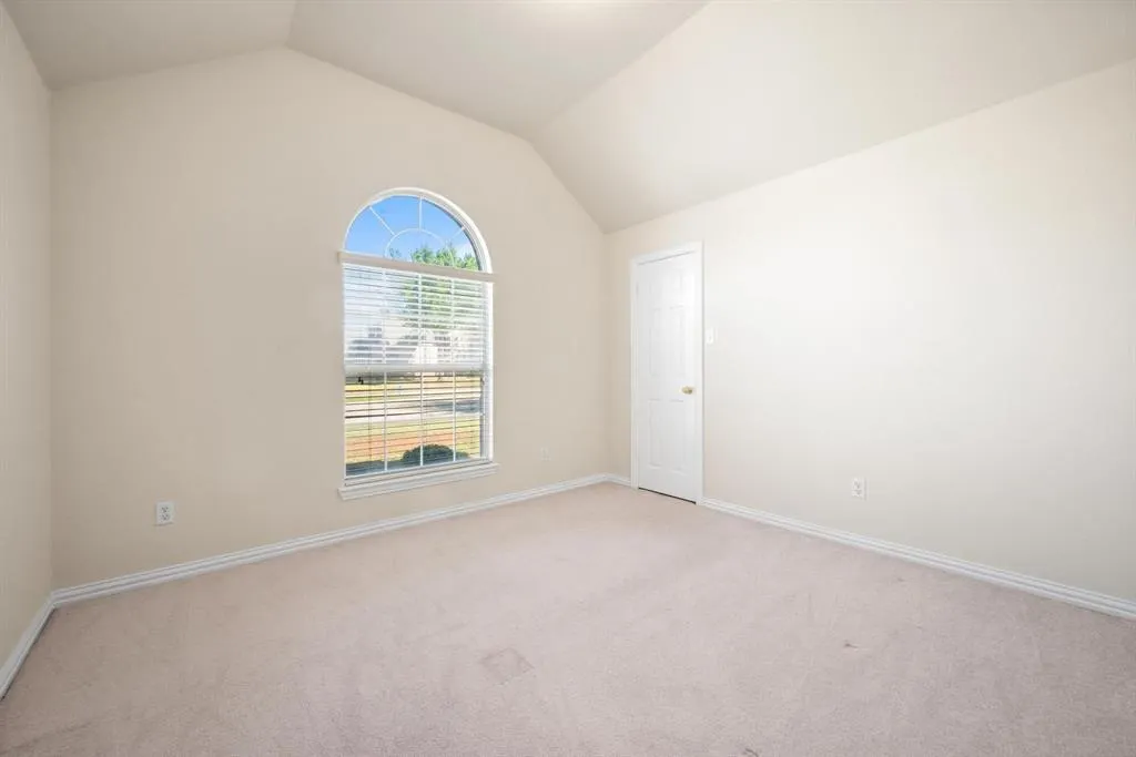 4136 Greenfield Drive