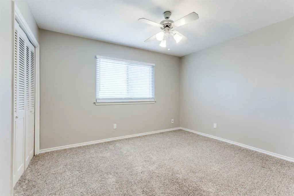 405 Lawndale Drive