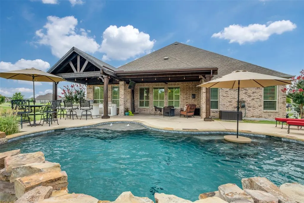 3075 Stampede Lane