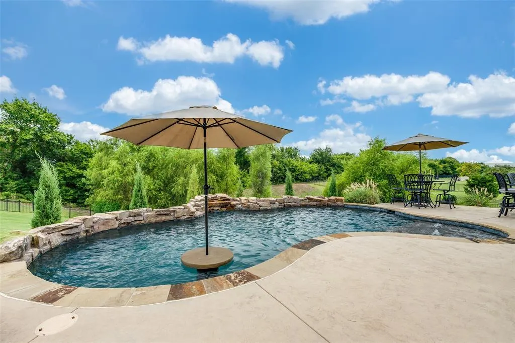 3075 Stampede Lane