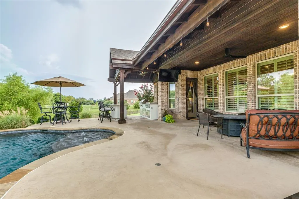 3075 Stampede Lane