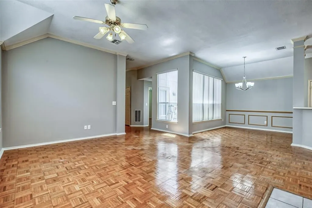 3009 Ridge Hollow Drive