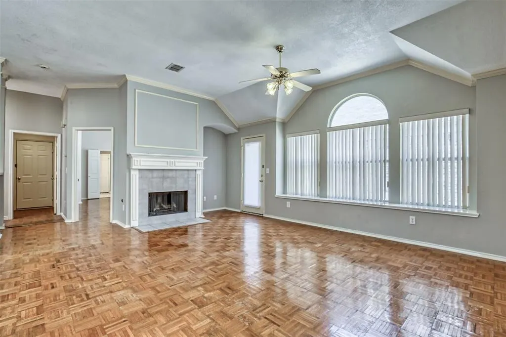 3009 Ridge Hollow Drive