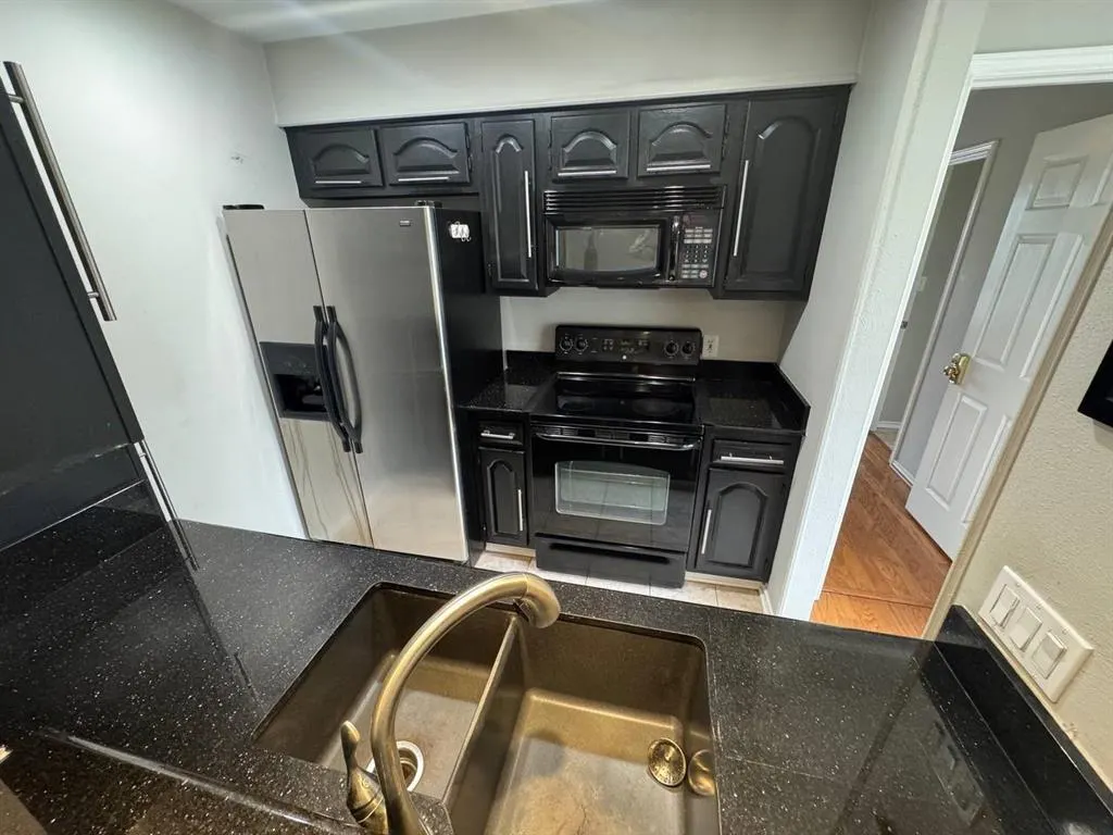 5100 Verde Valley Lane, #225
