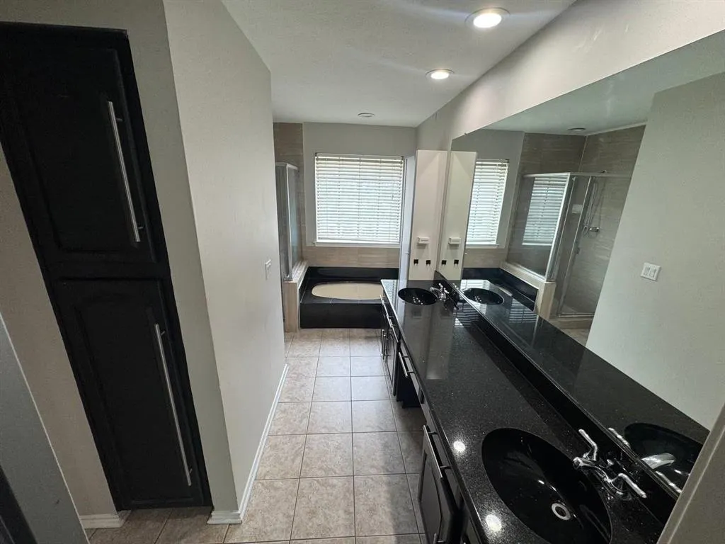 5100 Verde Valley Lane, #225