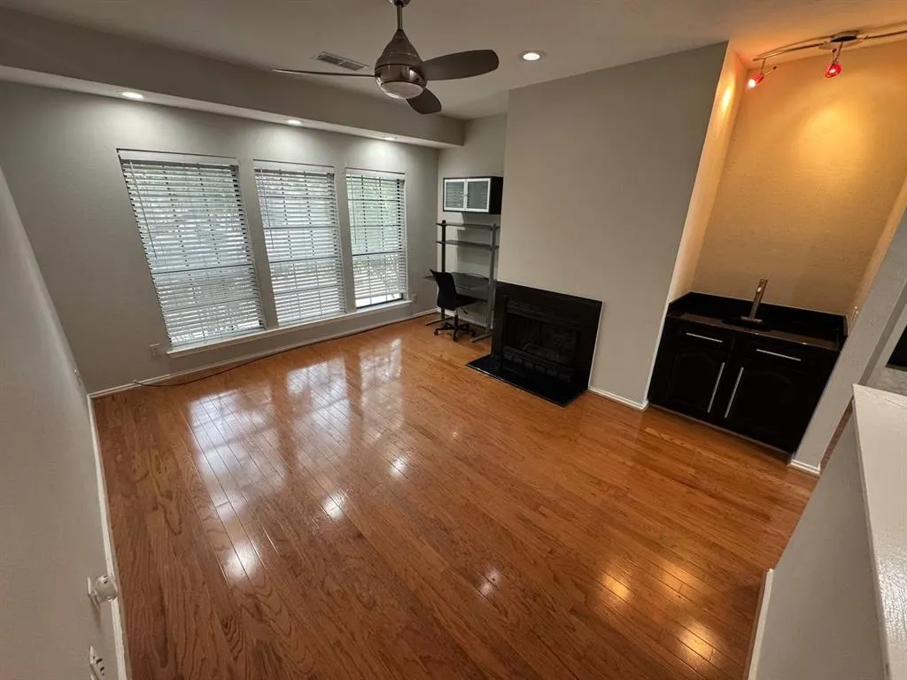 5100 Verde Valley Lane, #225