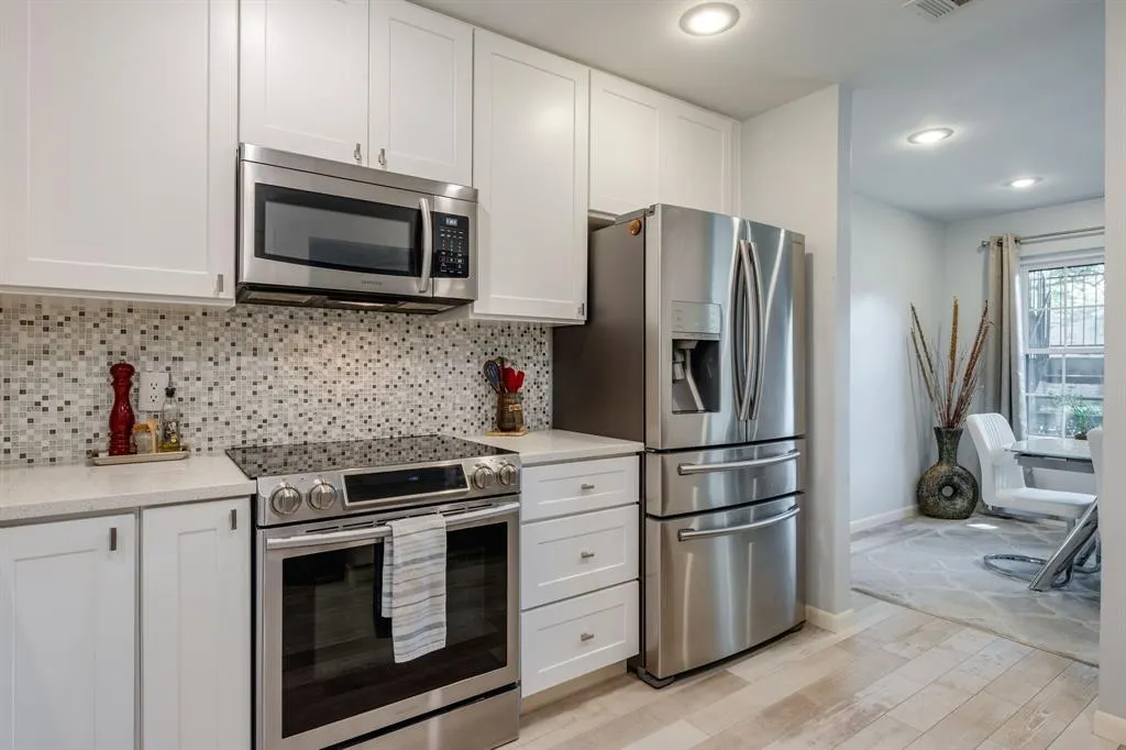 5335 Bent Tree Forest Drive, #126