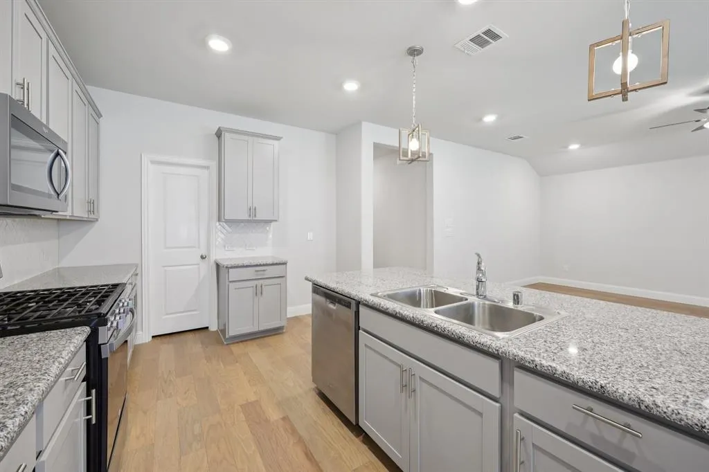 1224 Johnson Drive