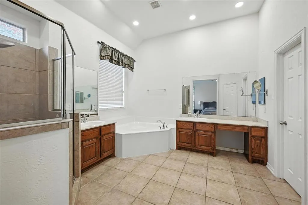 5702 Brookhill Lane
