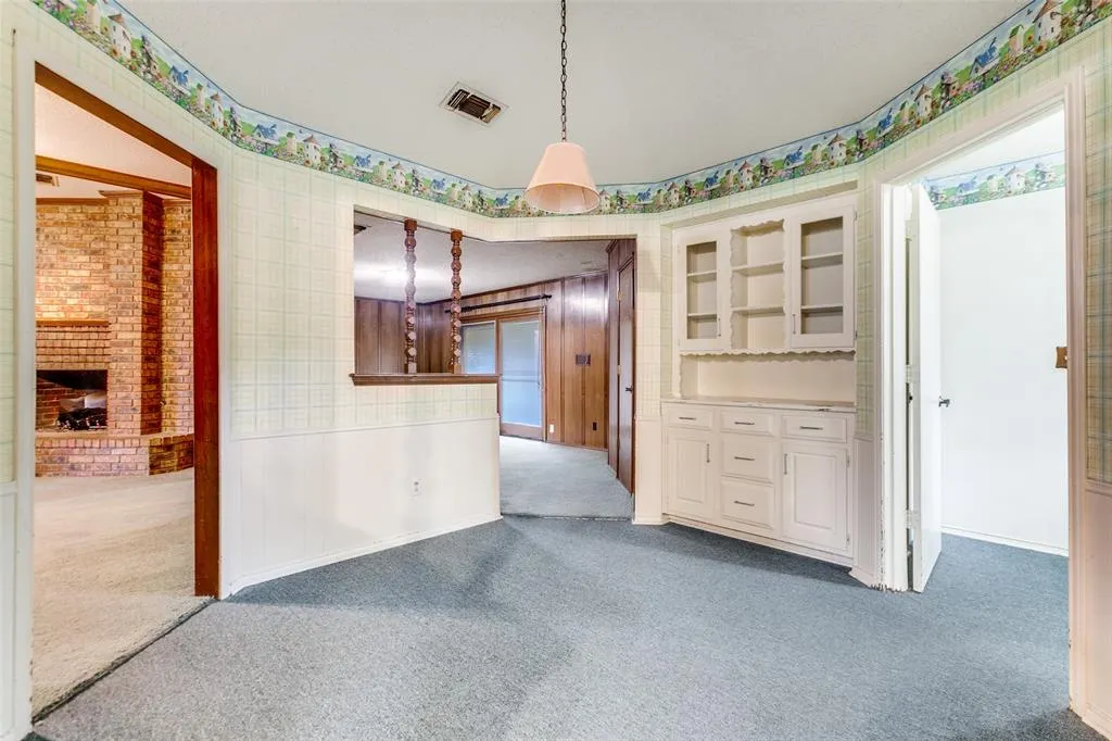 2616 Webster Court