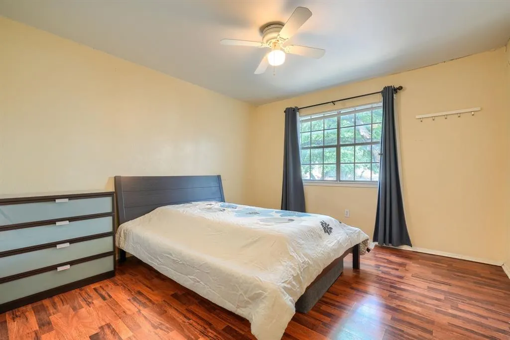 891 Dublin Drive, #3
