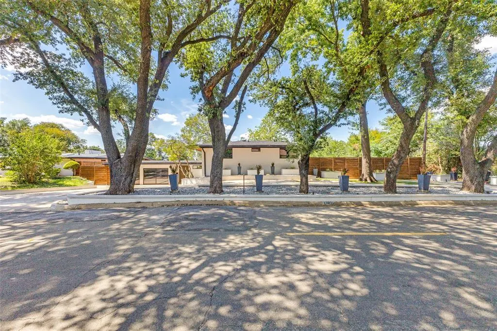 9755 Van Dyke Road