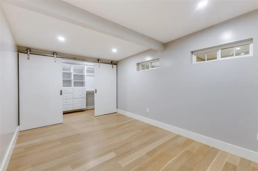 9755 Van Dyke Road