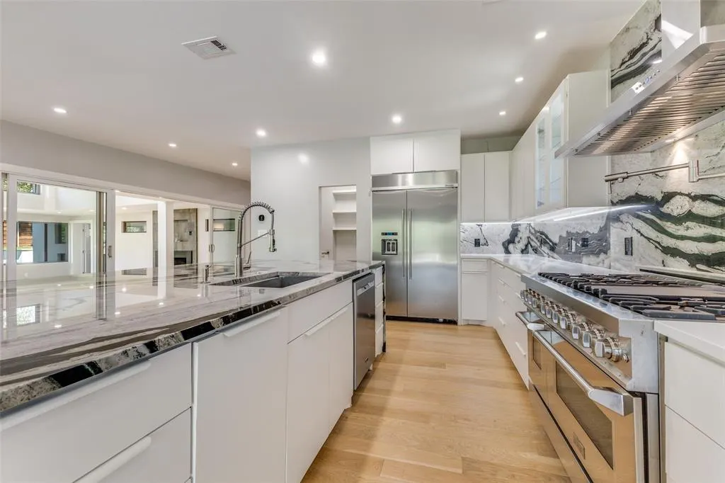 9755 Van Dyke Road