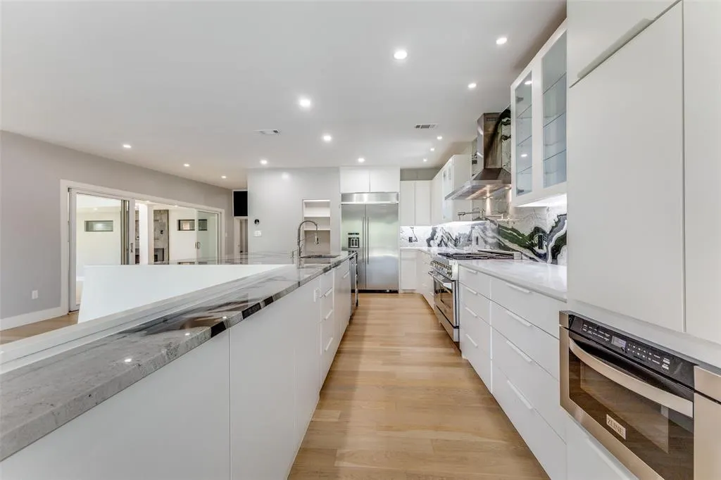 9755 Van Dyke Road
