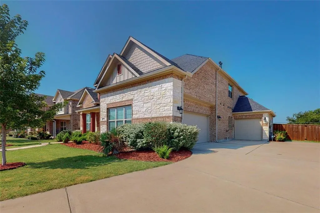 120 Darian Drive