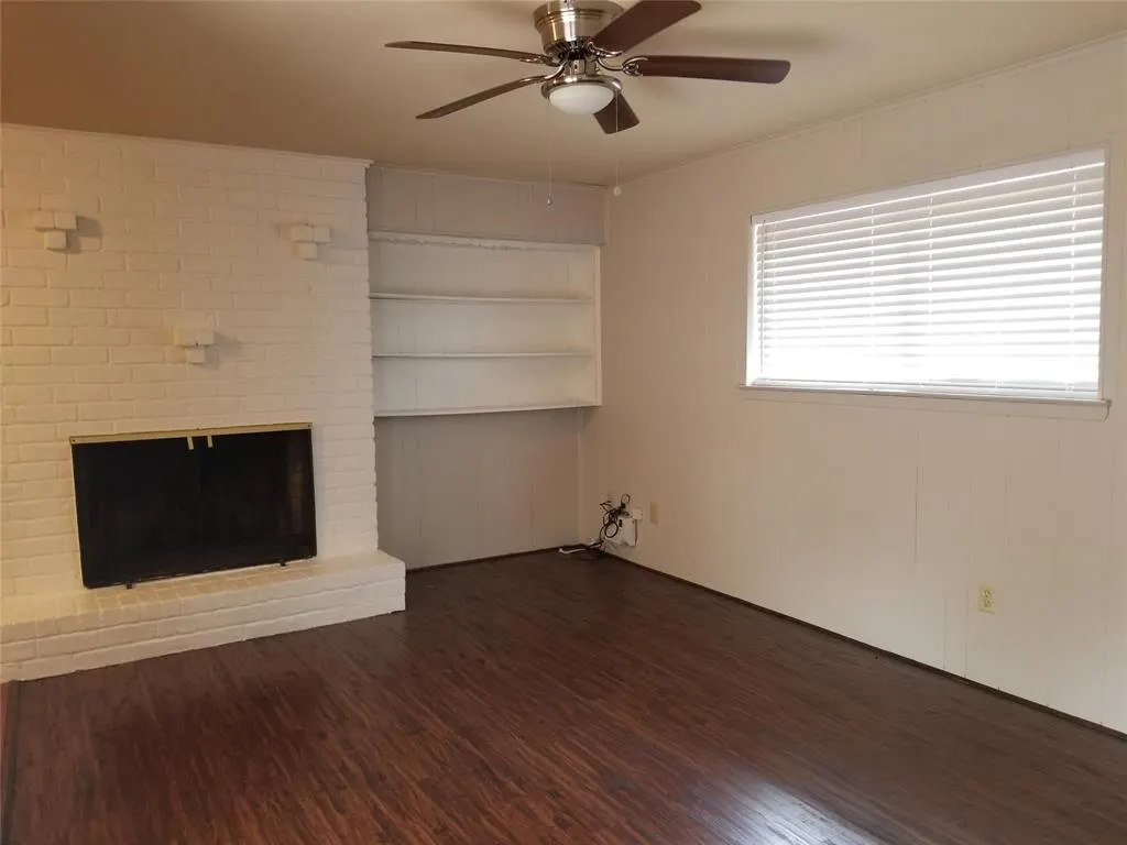 7558 Brentcove Circle