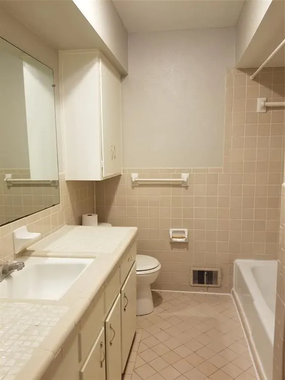 7558 Brentcove Circle