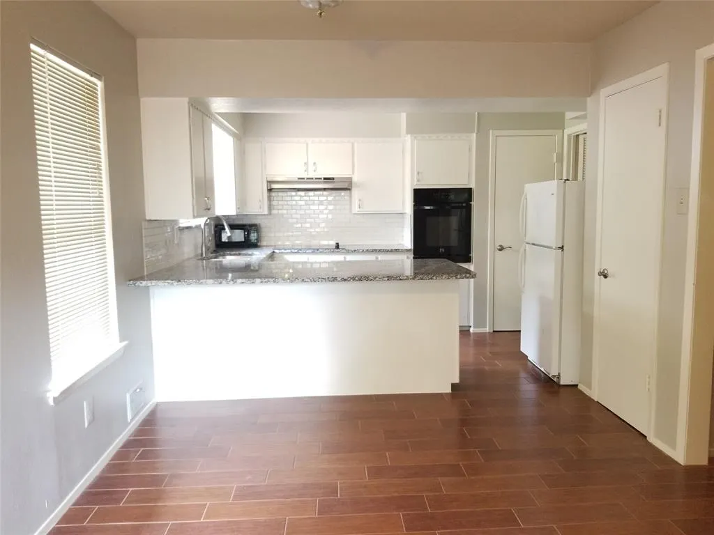 7558 Brentcove Circle