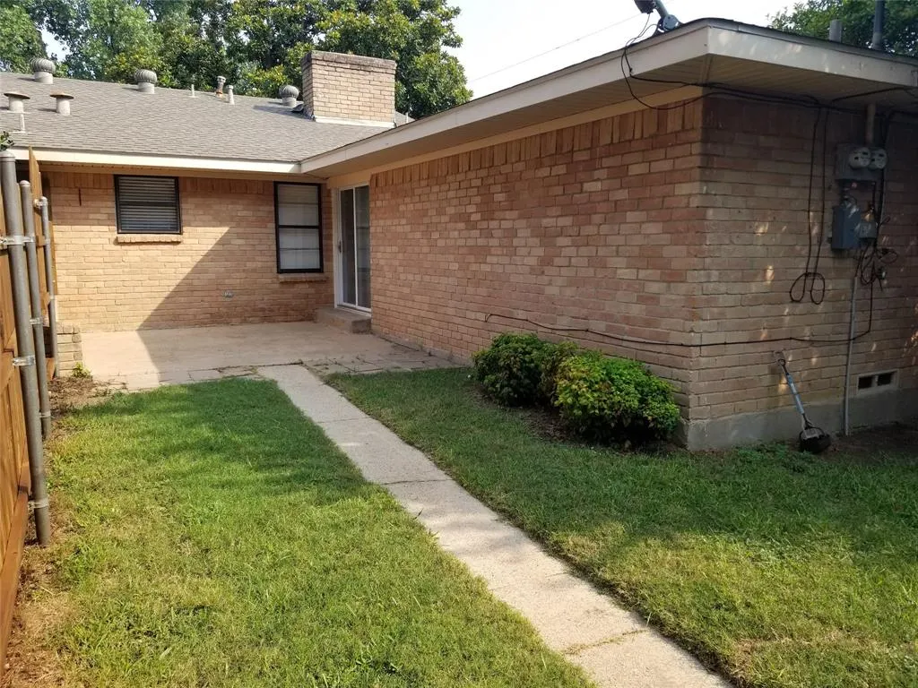 7558 Brentcove Circle