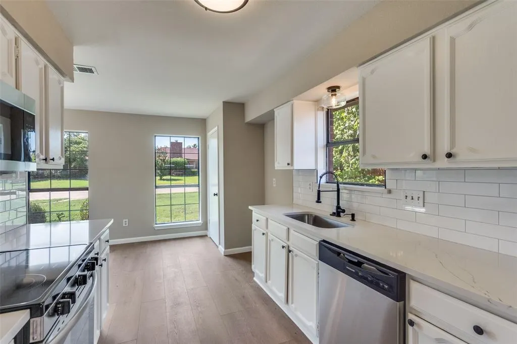825 Filmore Drive