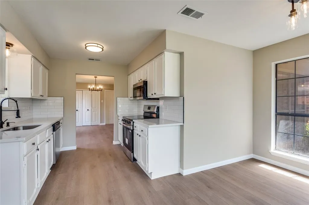 825 Filmore Drive