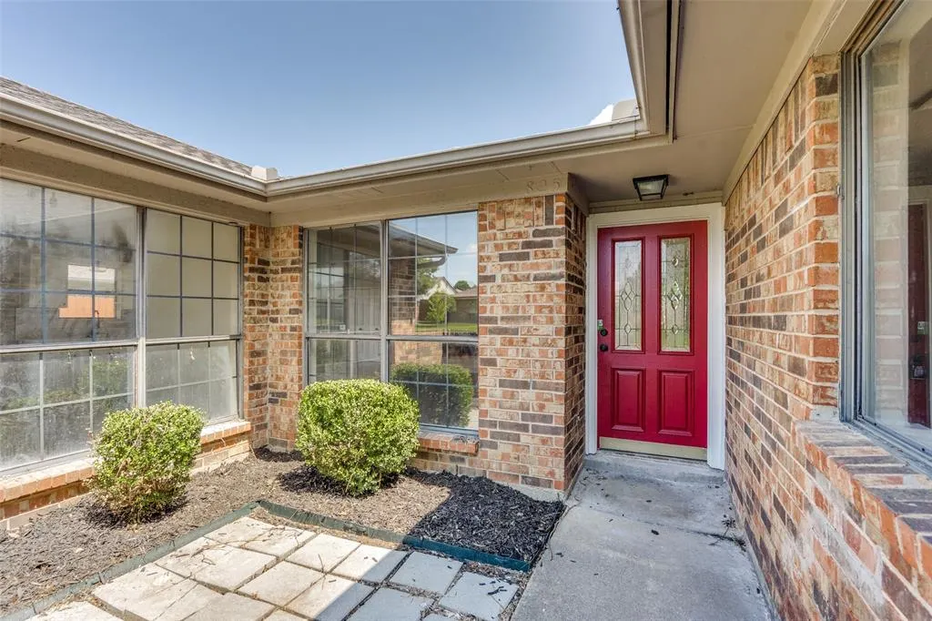 825 Filmore Drive