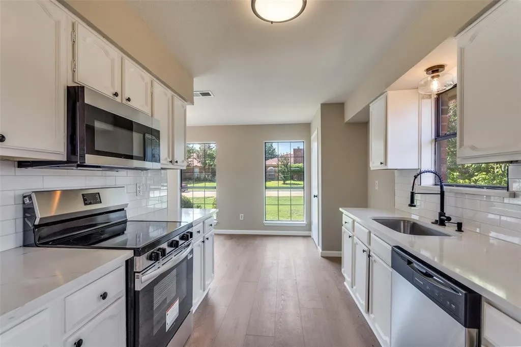 825 Filmore Drive