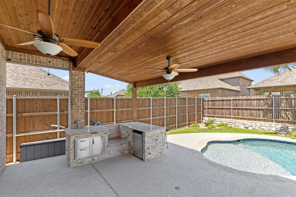4100 Crowe Lane