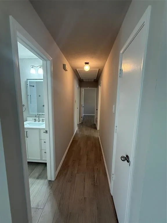 2321 Cuesta Lane