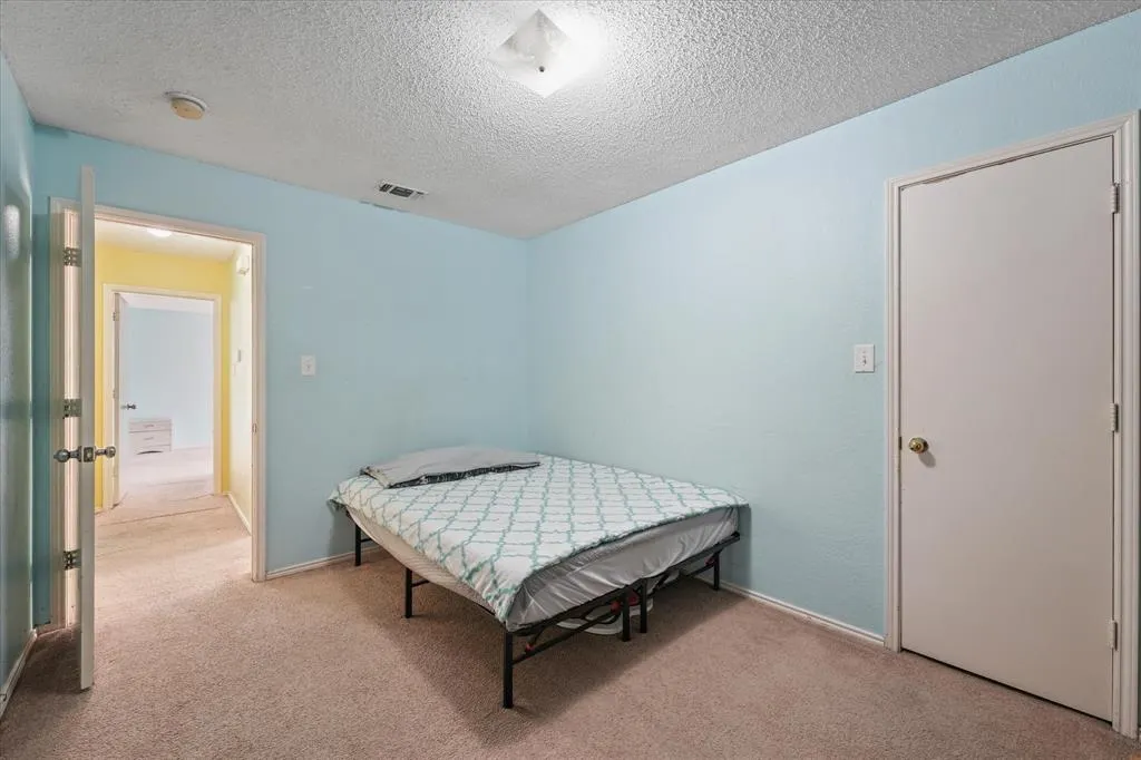 10420 Pondwood Drive
