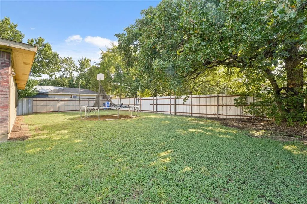 10420 Pondwood Drive