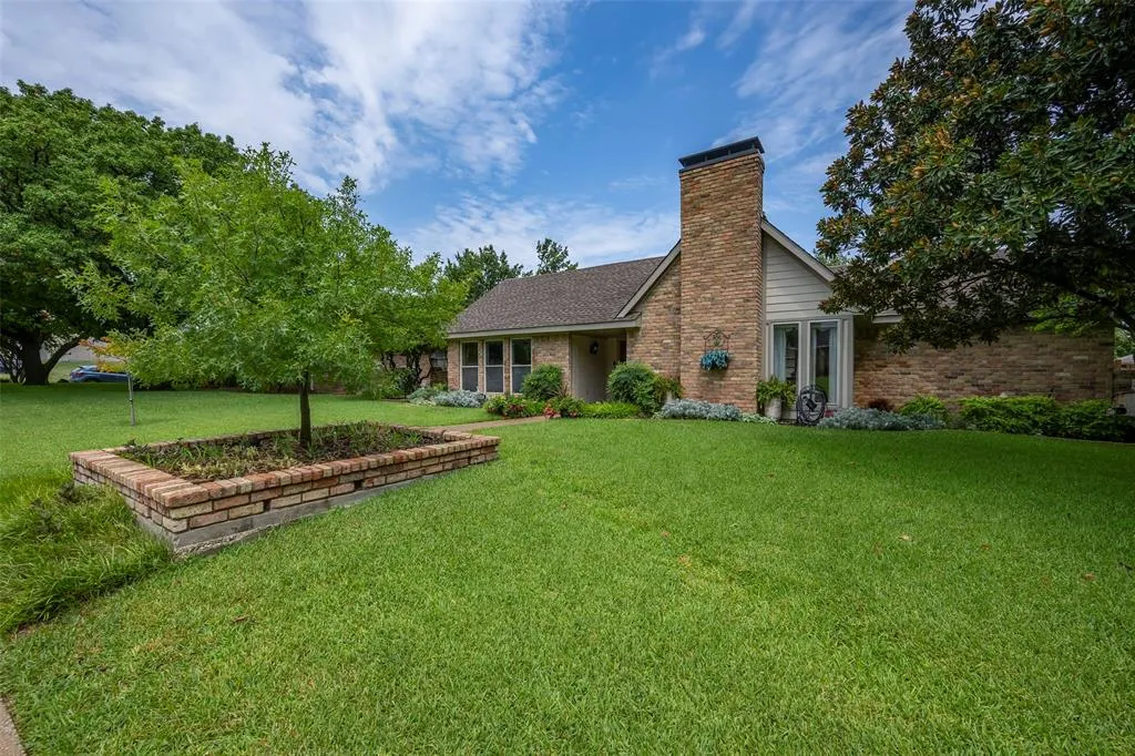 2337 Chace Court