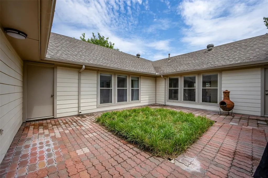 2337 Chace Court