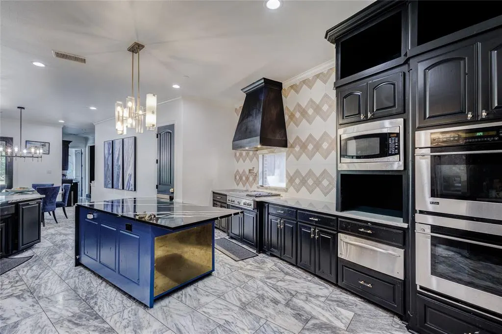 2871 Creekwood Lane