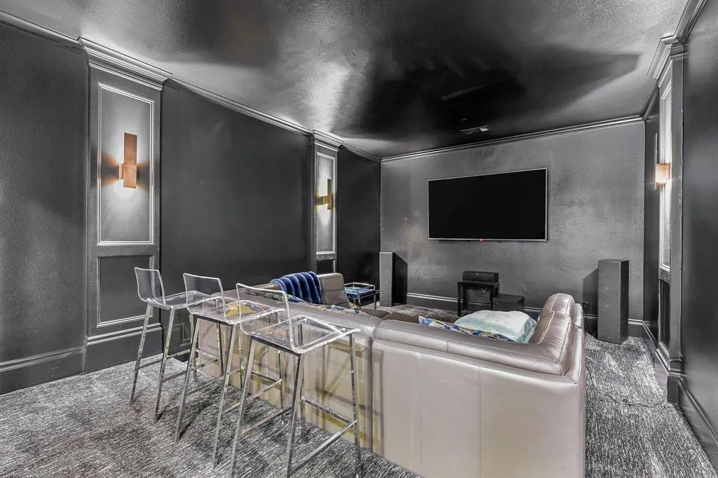 2871 Creekwood Lane